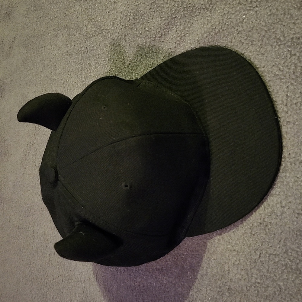 💙DEVIL EARS SNAP BACK - Picture 1 of 6